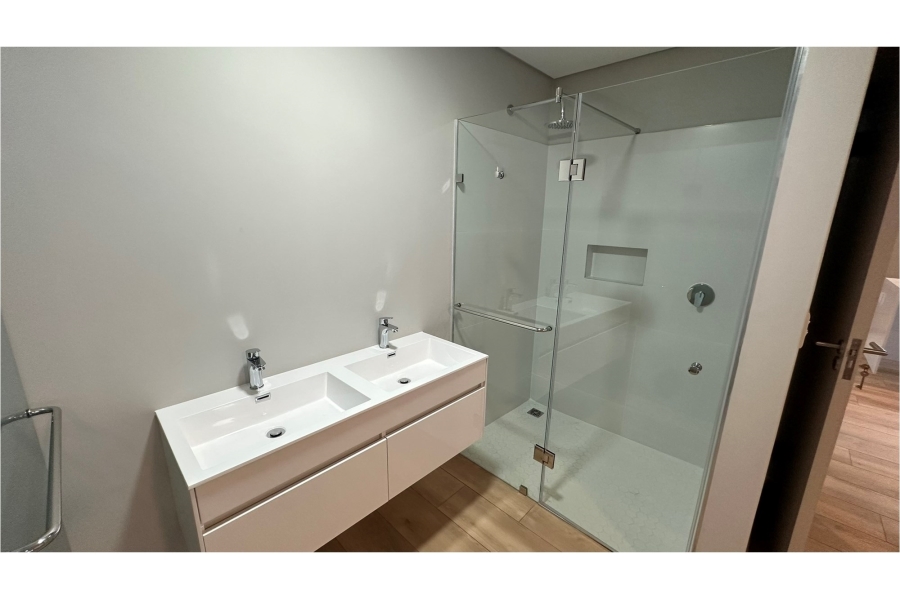 To Let 3 Bedroom Property for Rent in Lemoenkloof Western Cape